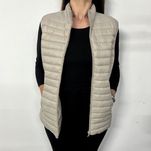 Γυναικείο μπουφάν αμάνικο