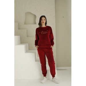 Γυναικεία φόρμα βελούδινη 