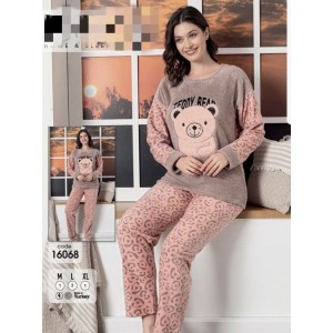 Γυναικείες πιτζάμες λούτρινες Γυναικείες πιτζάμες λούτρινες