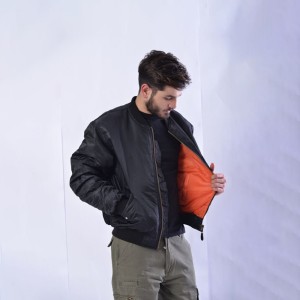 Μπουφάν Flight