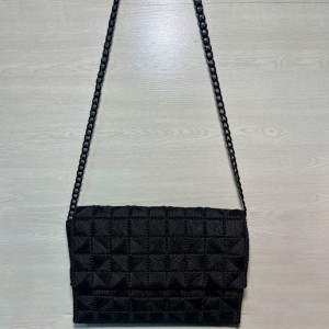 Χειροποίητες τσάντες ώμου Χειροποίητες τσάντες ώμου