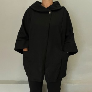 Γυναικείο παλτό (Μαντό) Γυναικείο παλτό (Μαντό)