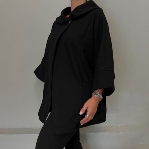 Γυναικείο παλτό (Μαντό) Γυναικείο παλτό (Μαντό)