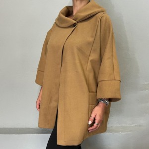 Γυναικείο παλτό (Μαντό) Γυναικείο παλτό (Μαντό)